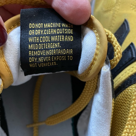 New Balance Classic 574 Women’s 11 - Picture 8 of 10